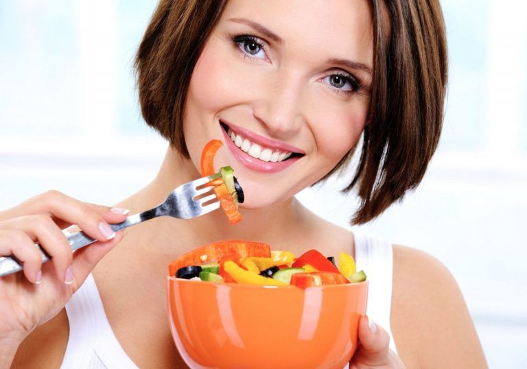 clinica-dental-gran-via-alicante-clinica-dental-alicante-dentista-alicante-piorrea-periodontitis-alimentos-que-previenen-las-caries