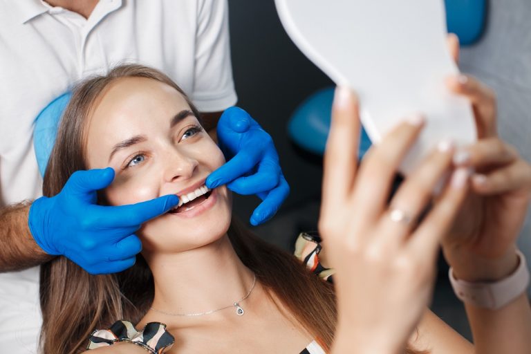 dentista-puede-mejorar-tu-autoestima-clinica-dental-alicante-clinica-dental-gran-via-alicante