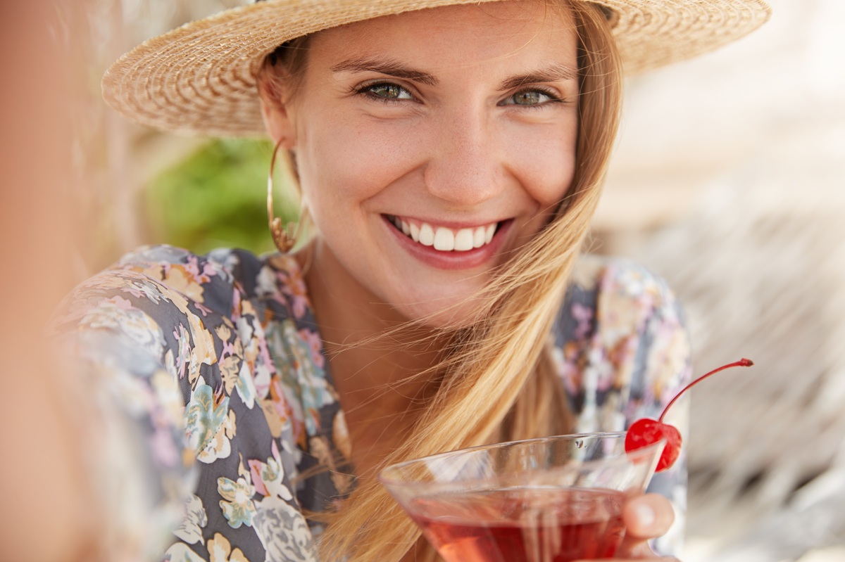 como-cuidar-los-dientes-en-verano-clinica-dental-gran-via-alicante-dentista-alicante-clinica-dental-alicante (3)