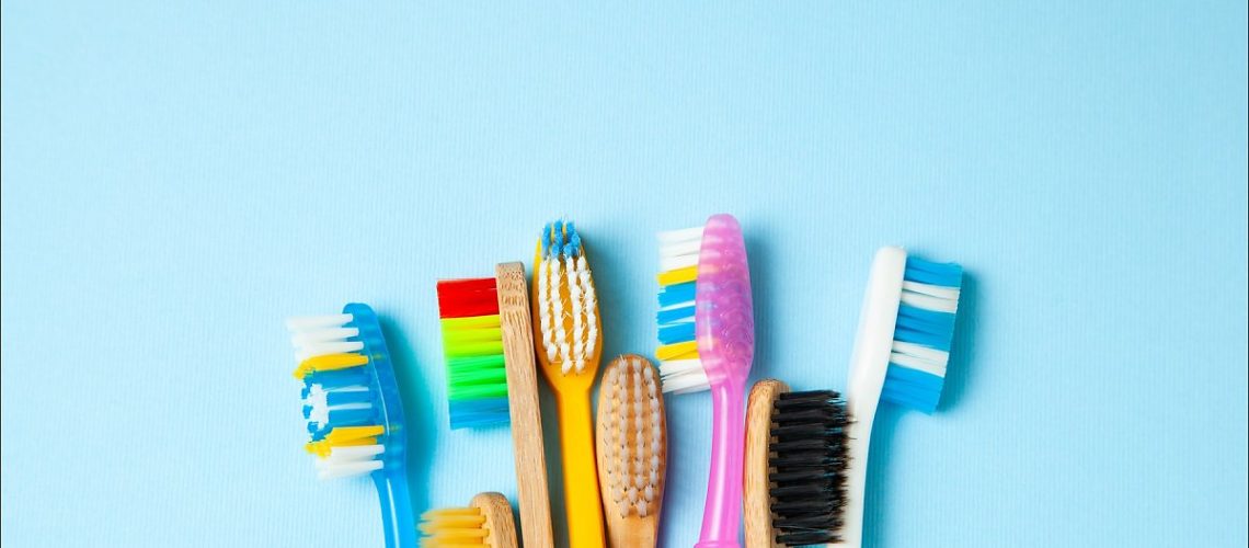 tipos-de-cepillos-dentales-clinica-dental-gran-via-alicante-dentista-alicante-clinica-dental-alicante-0